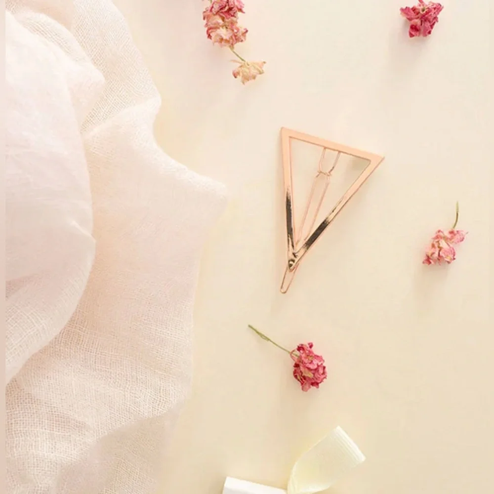 💗BACHCA💗Rose Gold Tone Triangle Barrette/NIP